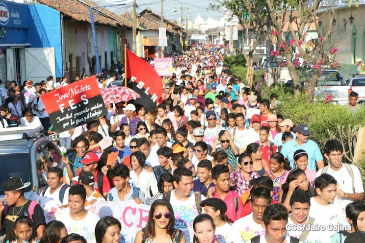Pueblo de León conmemora el 37 Aniversario de los Héroes y Mártires de Veracruz